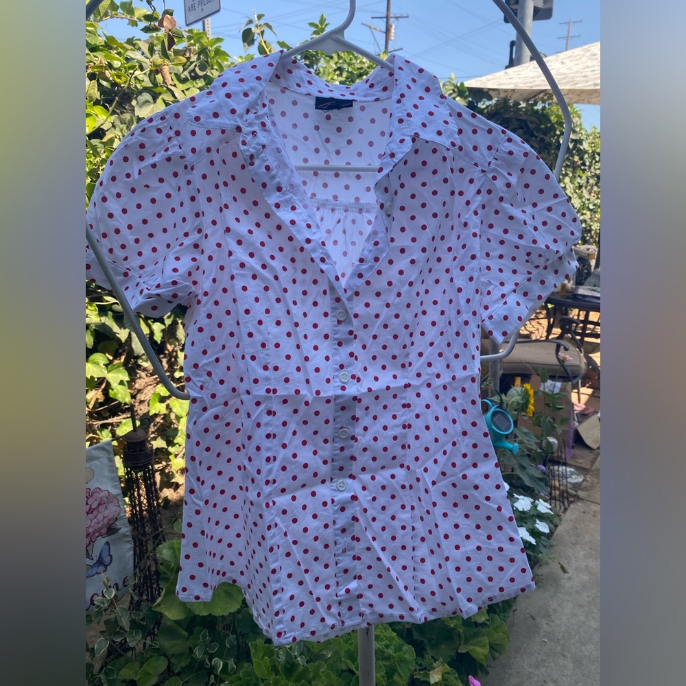 Torrid White and Red Puff Sleeve Button Down Shirt